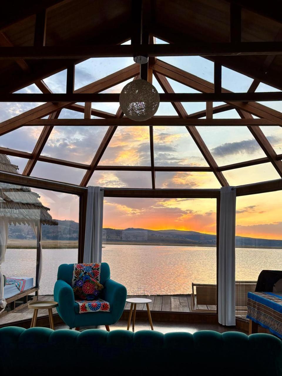 Lodge Titicaca Magical Peru